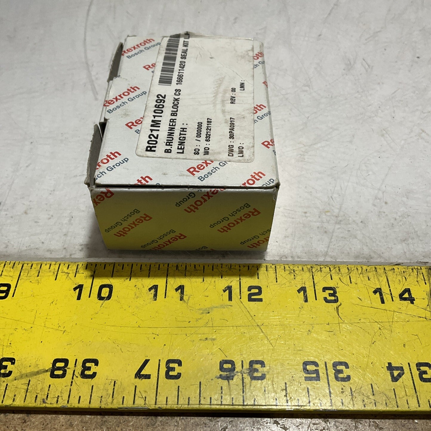 REXROTH R021M10692- R166611420 B.RUNNER BLOCK CS SEAL KIT U3S