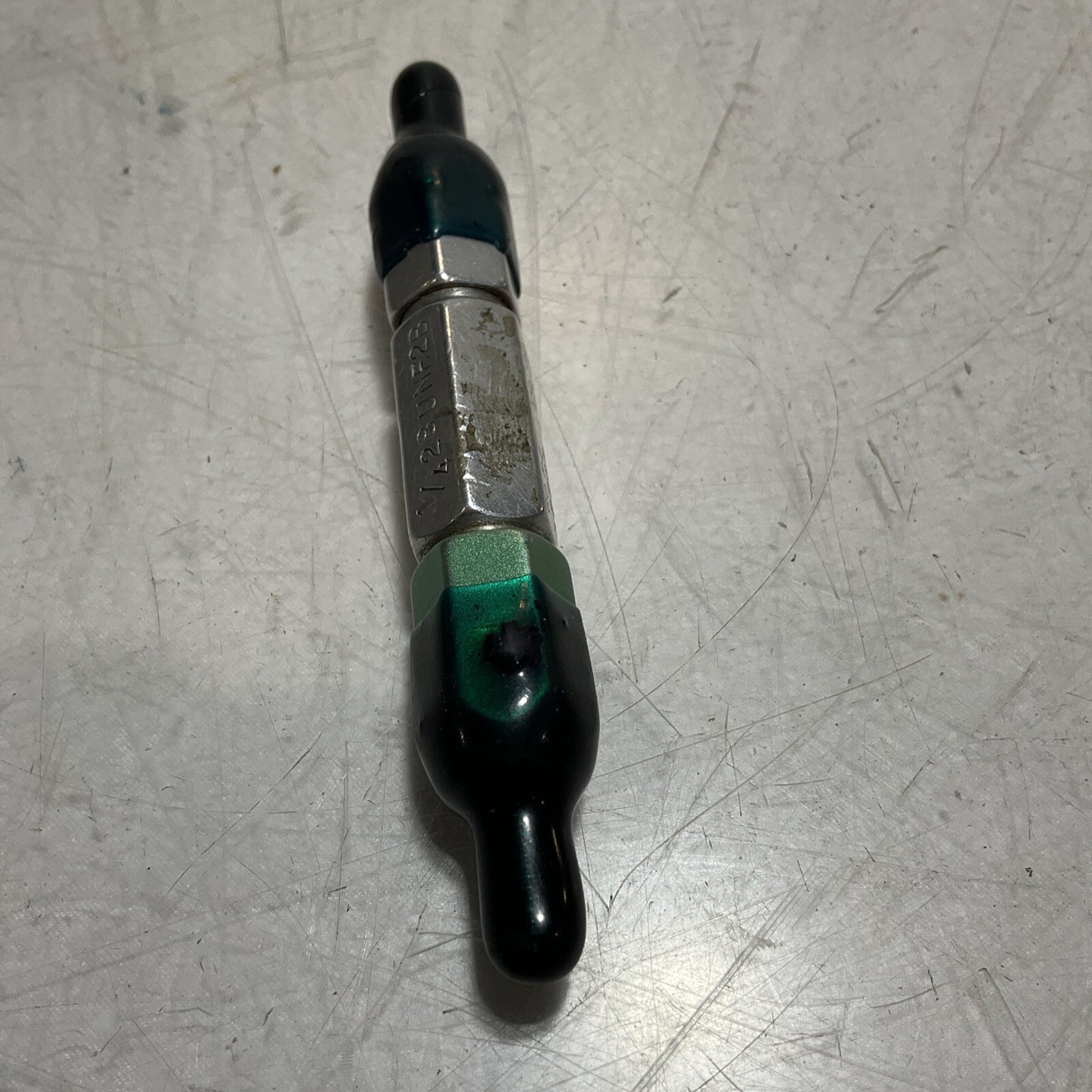 UNBRANDED  1/4-28 UNF-2B THREAD PLUG GAGE GO/NOGO .2268/.2311  333-U3S