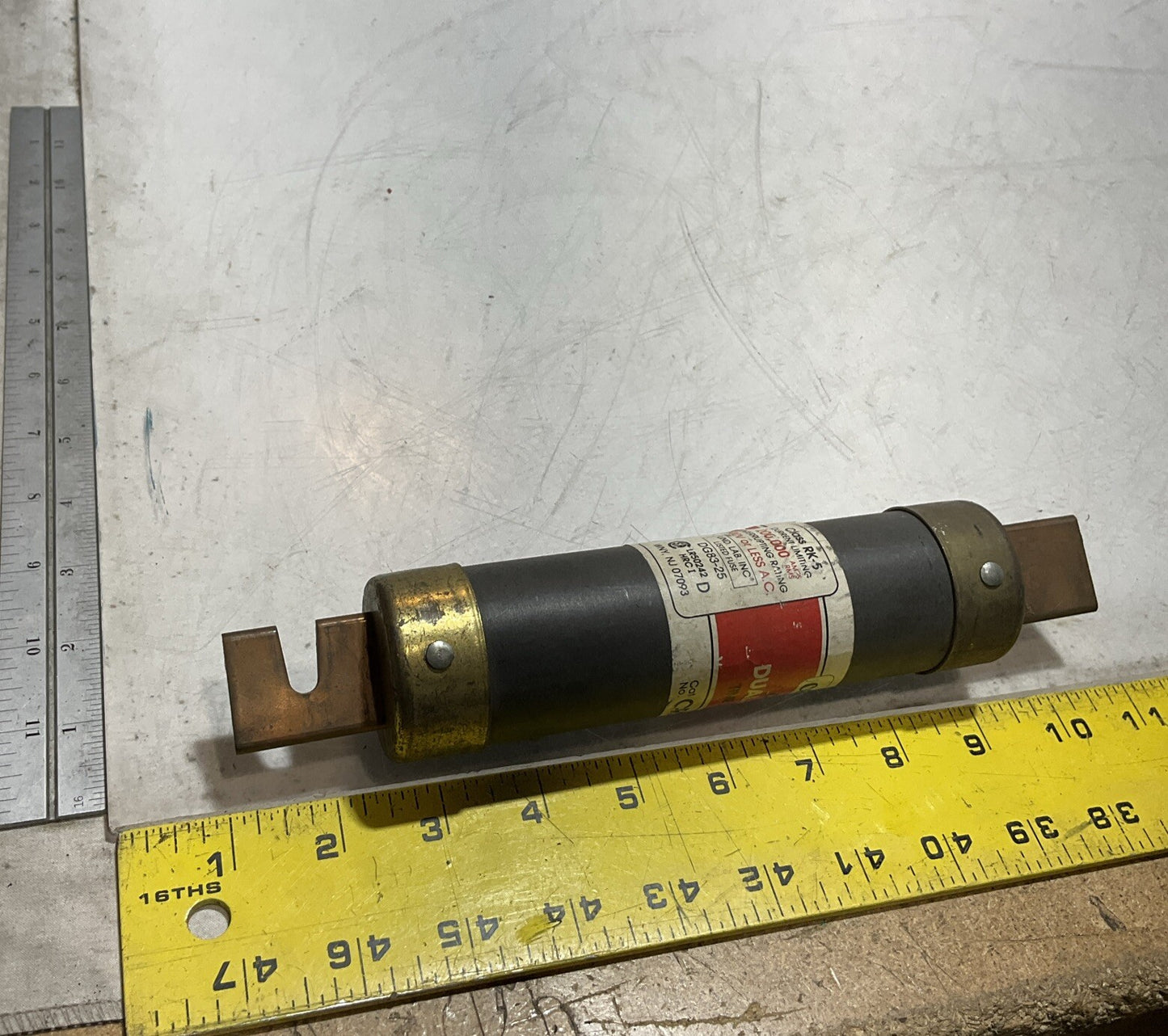 CEFCO  CRS-R-200  DUAL ELEMENT TIME DELAY  FUSE  600V  U3S