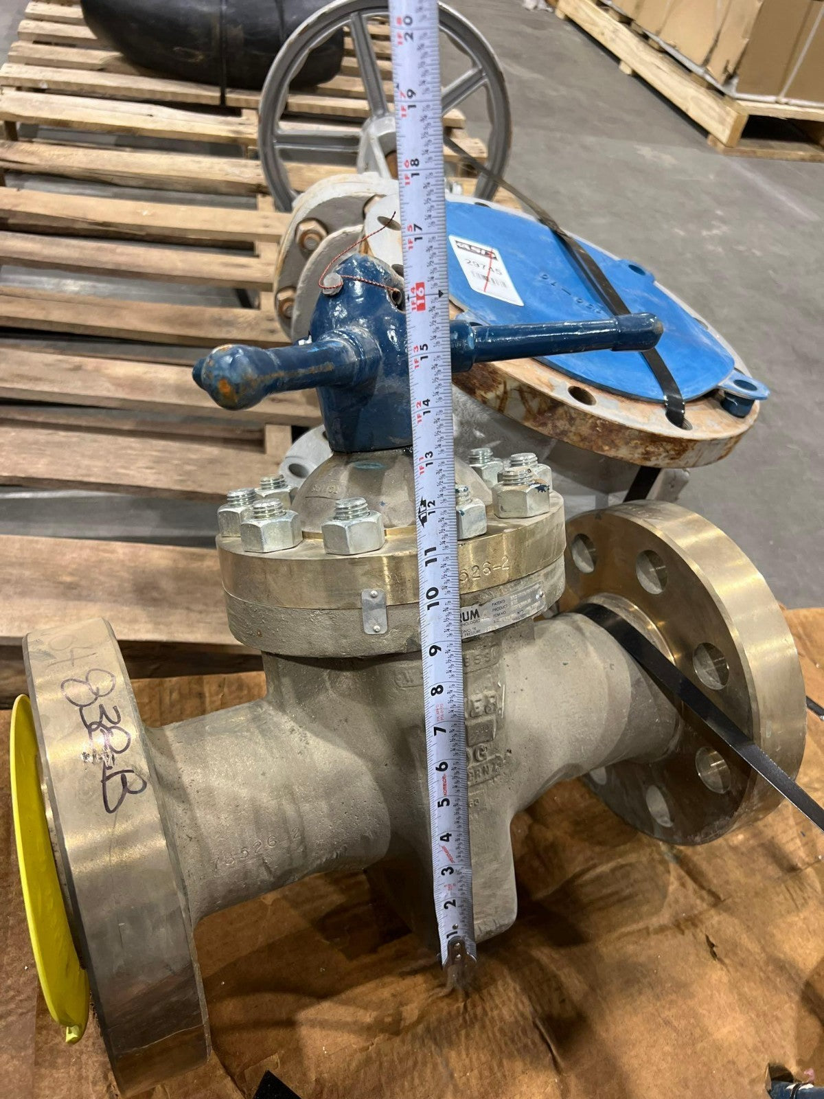 BAKER GROUP / FORUM GATE VALVE MODEL 937338HJ4 1500 LBS 3IN V2M