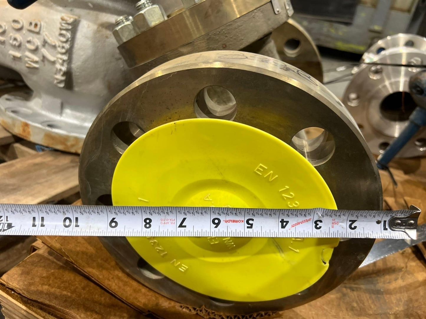 BAKER GROUP / FORUM GATE VALVE MODEL 937338HJ4 1500 LBS 3IN V2M