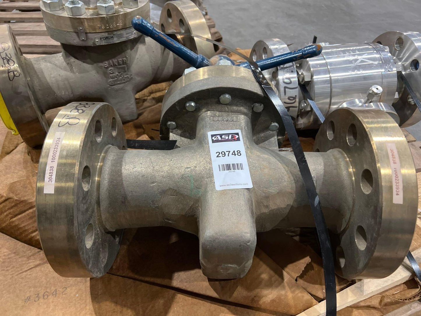 BAKER GROUP / FORUM GATE VALVE MODEL 937338HJ4 1500 LBS 3IN V2M