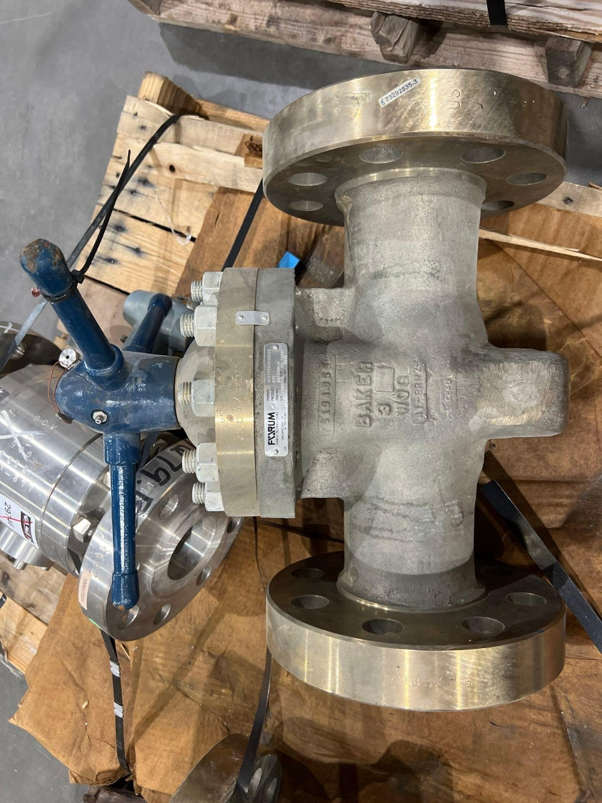 BAKER GROUP / FORUM GATE VALVE MODEL 937338HJ4 1500 LBS 3IN V2M