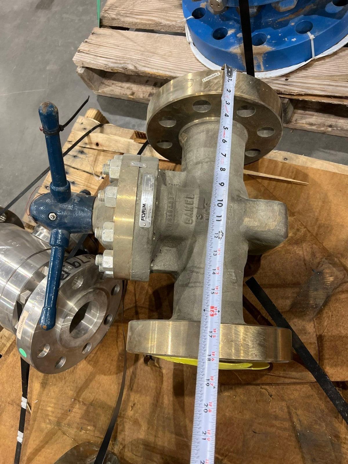 BAKER GROUP / FORUM GATE VALVE MODEL 937338HJ4 1500 LBS 3IN V2M