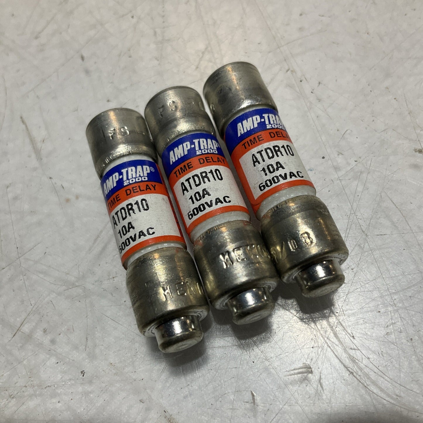 FERRAZ SHAWMUNT  ATDR10 AMP-TRAP FUSE 10MP 600V  LOT OF 3 U3S
