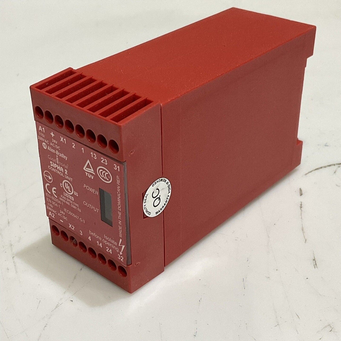 AB ALLEN BRADLEY 440N-S32021 SIPHA NON-CONTACT SWITCH SERIES B GUARD MASTER U4M