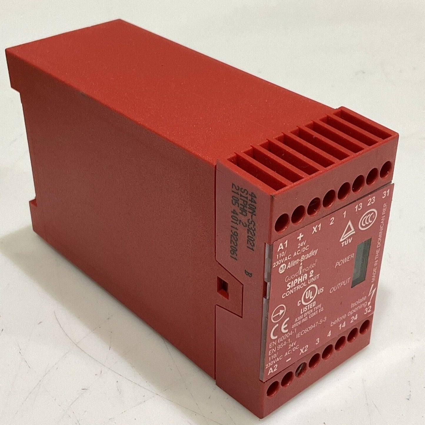 AB ALLEN BRADLEY 440N-S32021 SIPHA NON-CONTACT SWITCH SERIES B GUARD MASTER U4M