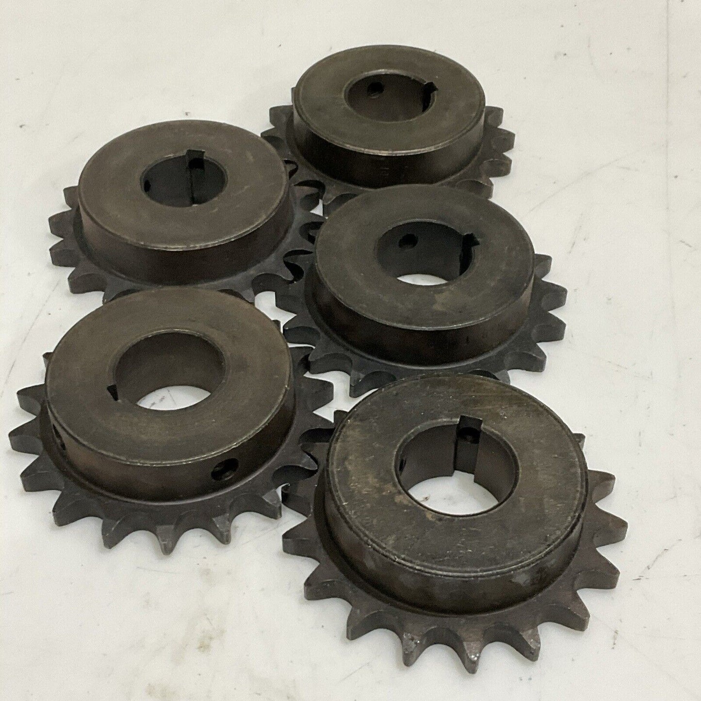 MARTIN 50BS18 1 1/4 SPROCKET BORE CHAIN COUPLING 18 TEETH LOT OF 5 U4M