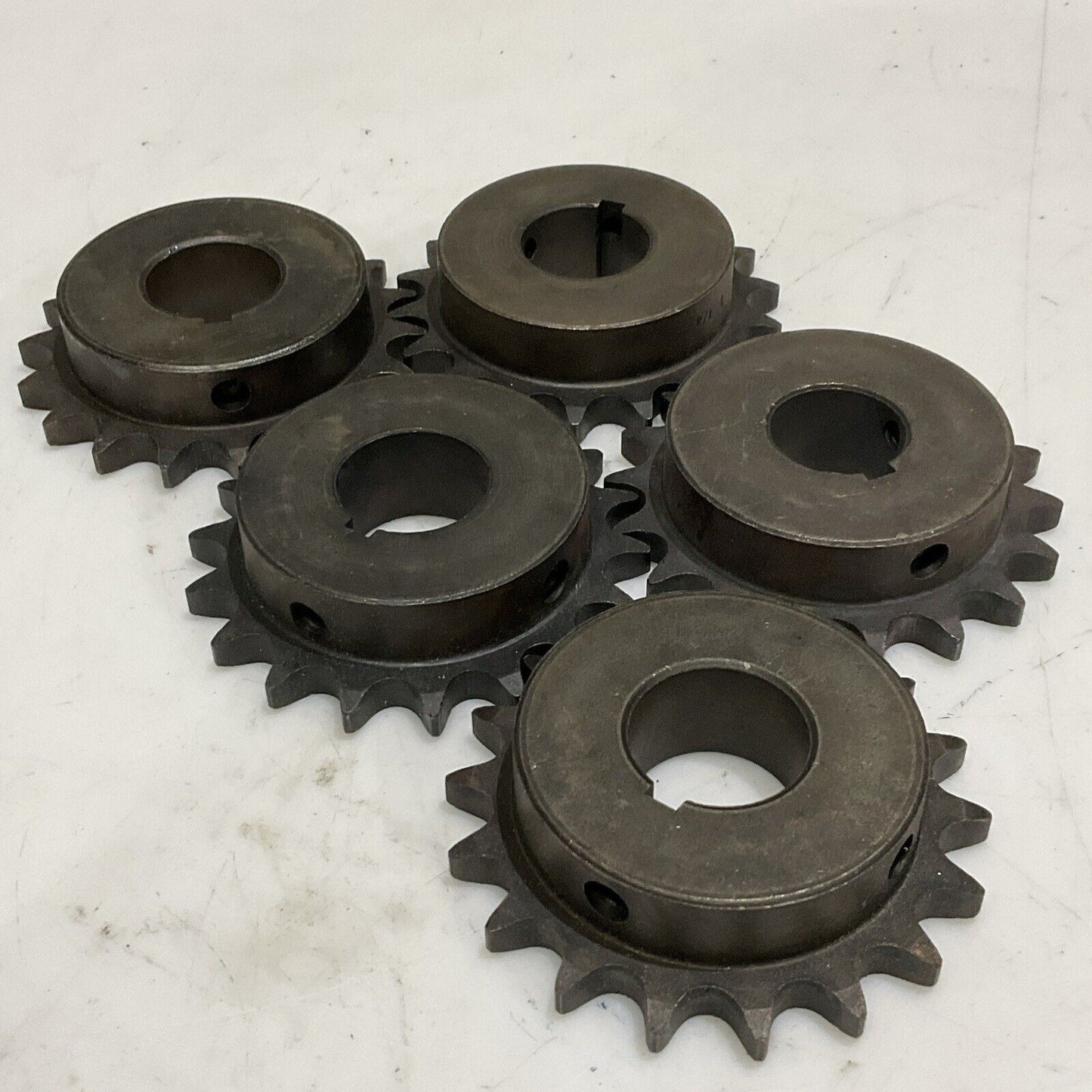 MARTIN 50BS18 1 1/4 SPROCKET BORE CHAIN COUPLING 18 TEETH LOT OF 5 U4M