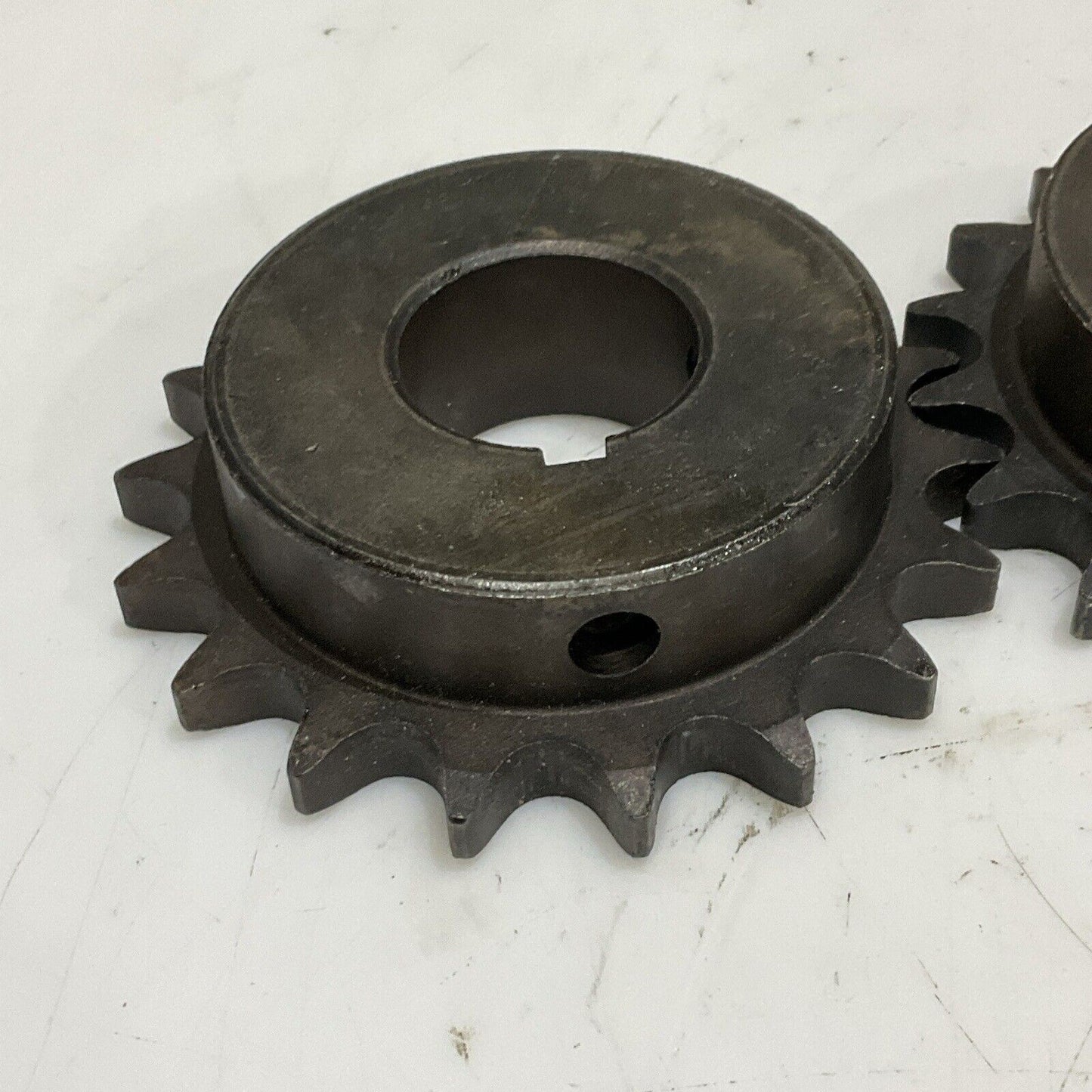 MARTIN 50BS18 1 1/4 SPROCKET BORE CHAIN COUPLING 18 TEETH LOT OF 5 U4M