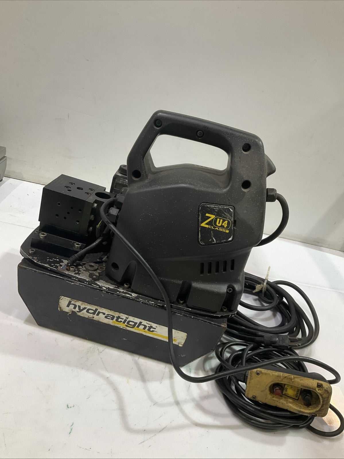 HYDRATIGHT  ZU4208BB-A  ELECTRIC HYDRAULIC  TORQUE WRENCH PUMP  Y2M