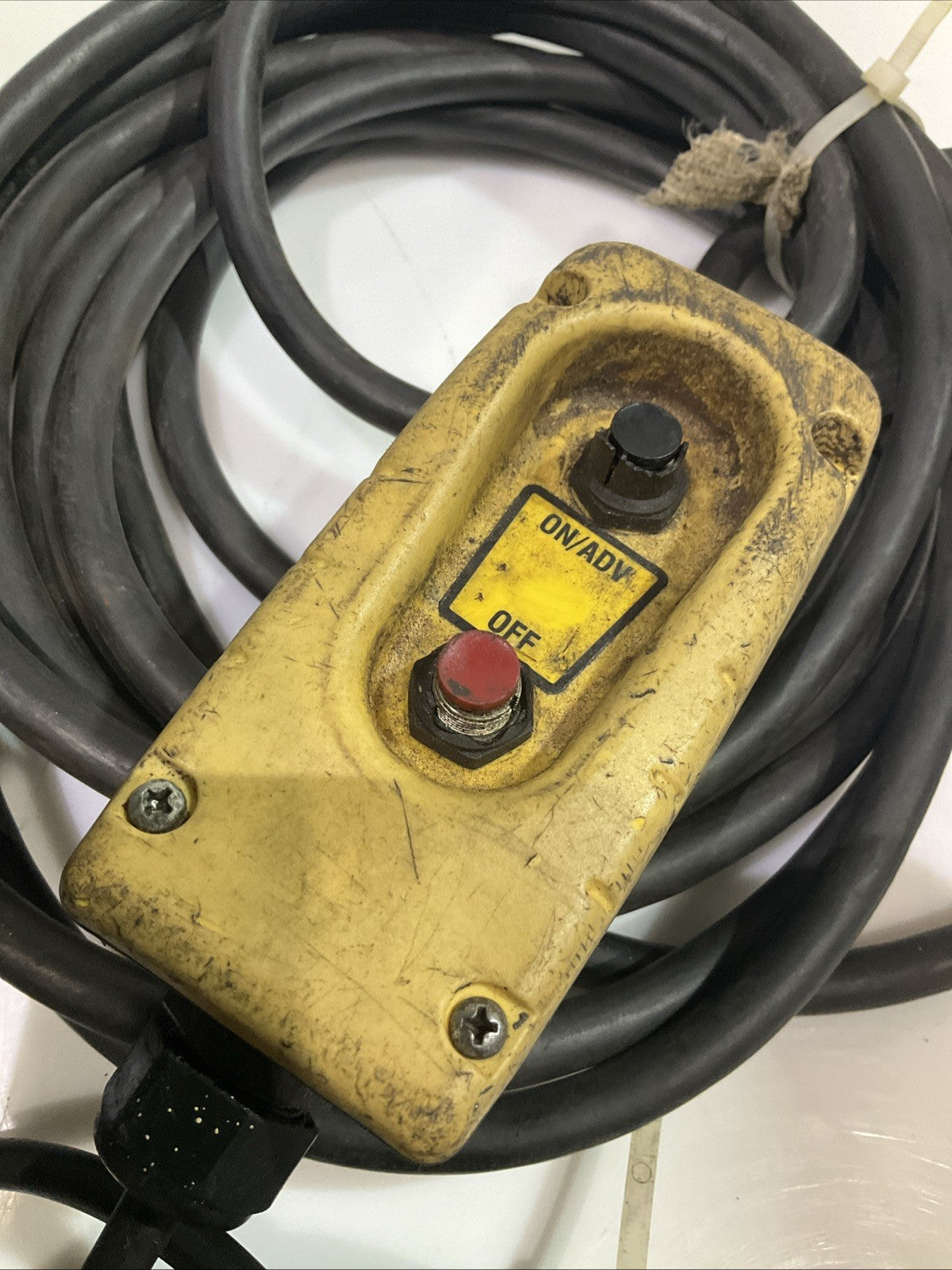 HYDRATIGHT  ZU4208BB-A  ELECTRIC HYDRAULIC  TORQUE WRENCH PUMP  Y2M