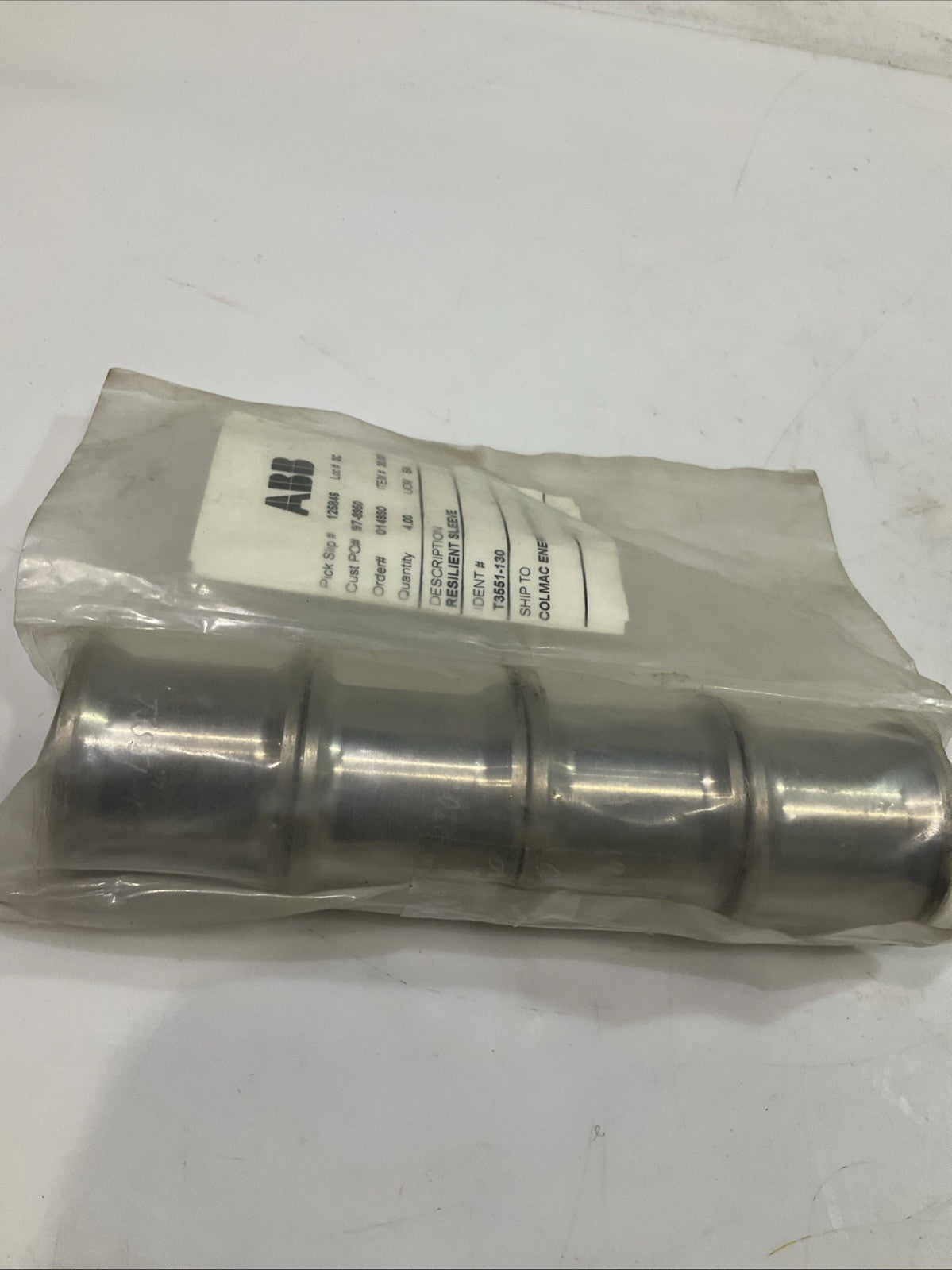 ABB  SLV-T3551-130  RESILIENT  SLEEVE  LOT OF 4 T2M