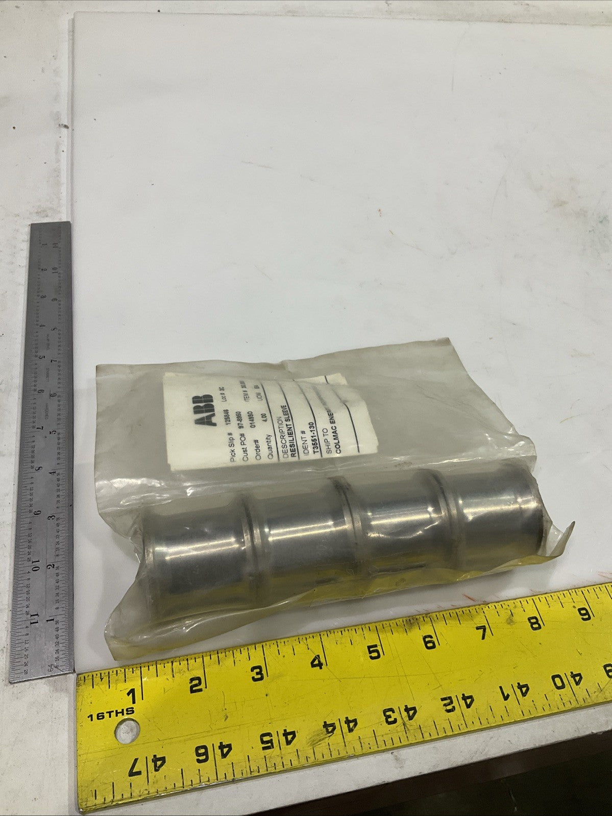 ABB  SLV-T3551-130  RESILIENT  SLEEVE  LOT OF 4 T2M