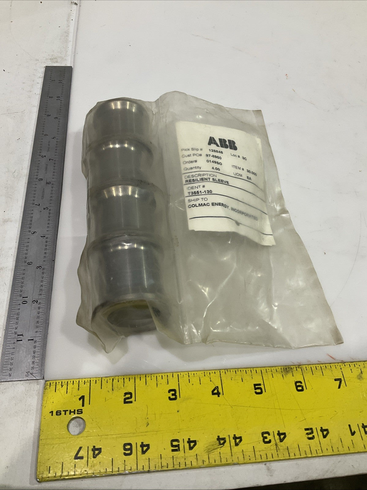 ABB  SLV-T3551-130  RESILIENT  SLEEVE  LOT OF 4 T2M