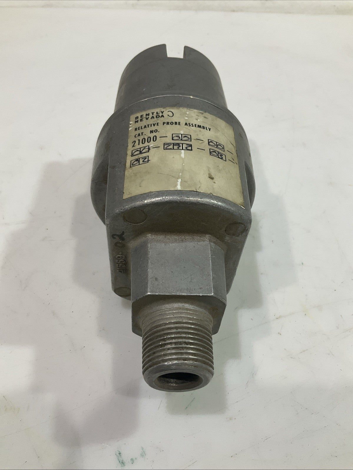 BENTLY NEVADA  21000  RELATIVE  PROBE  ALUMINUM HOUSING ASSEMBLY T2M