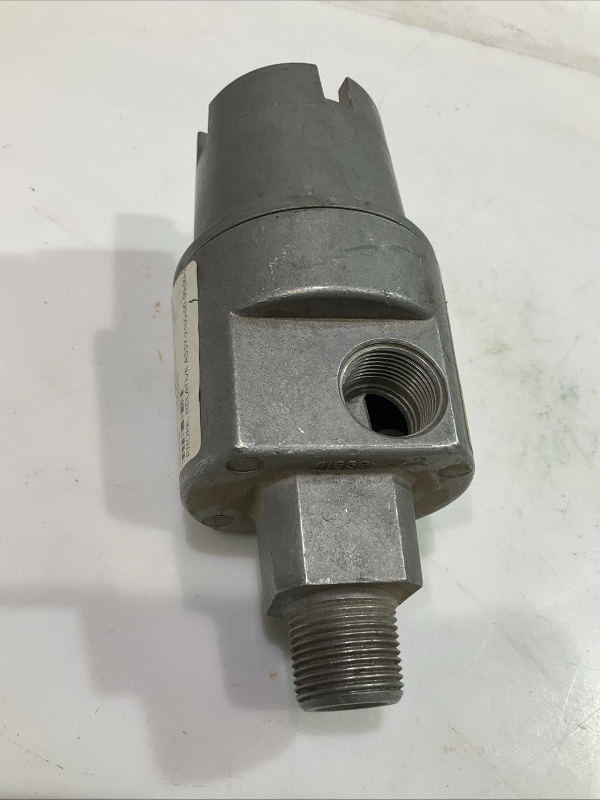 BENTLY NEVADA  21000  RELATIVE  PROBE  ALUMINUM HOUSING ASSEMBLY T2M