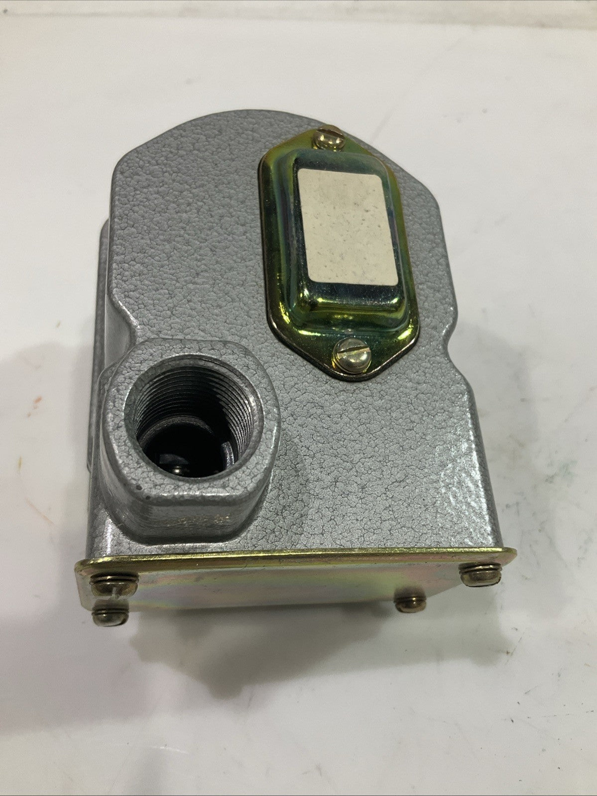 DELAVAL   D1T-M80  TERMINAL BLOCK  DIAPHRAGM SWITCH  T2M