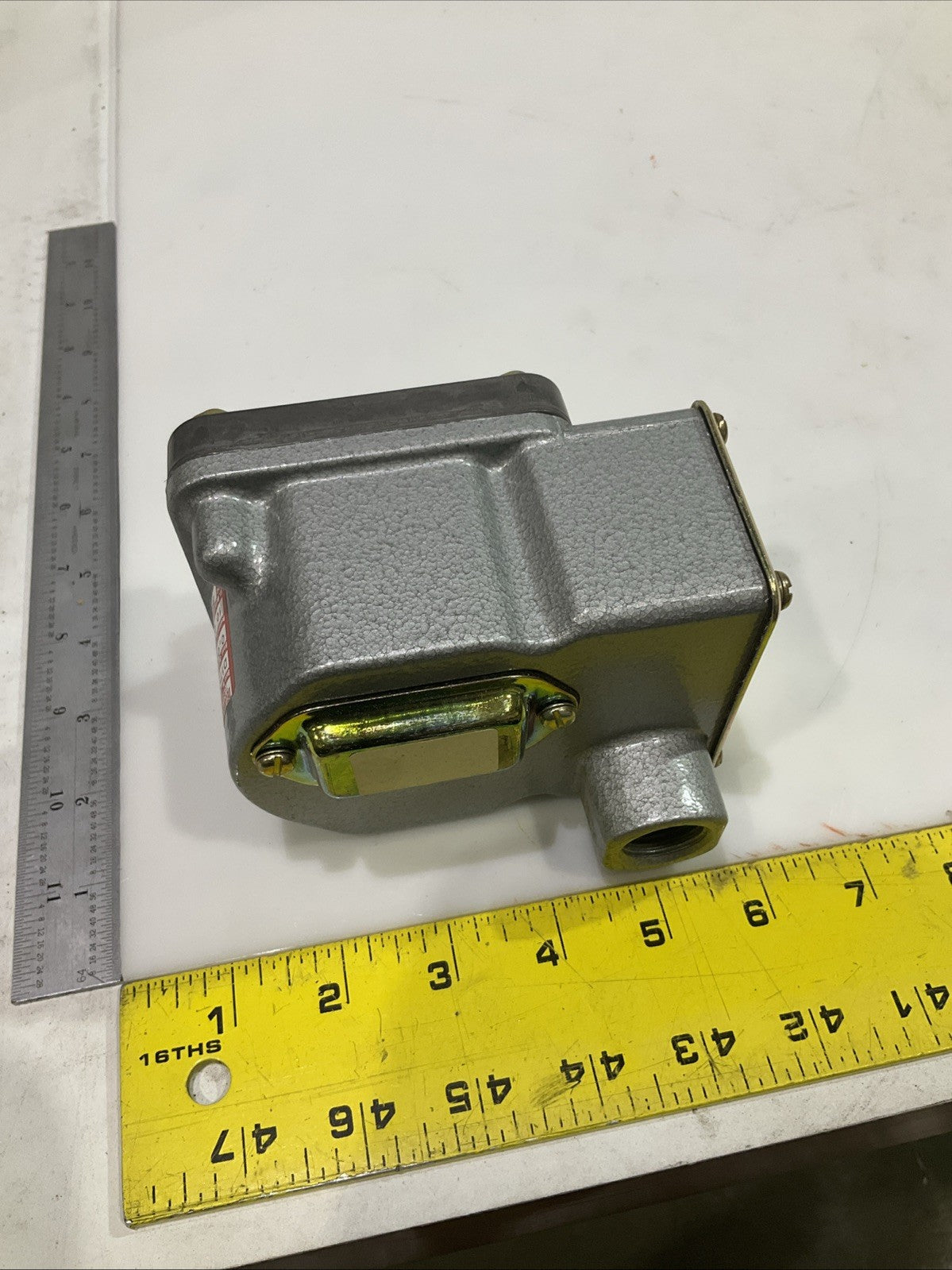 DELAVAL   D1T-M80  TERMINAL BLOCK  DIAPHRAGM SWITCH  T2M