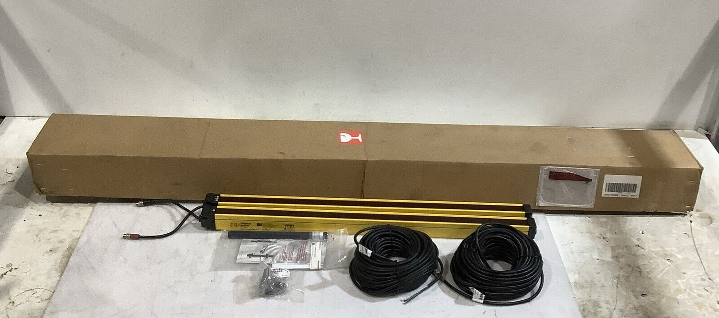 OMRON MS4800S-20-0800-30X-30R MINISAFE LIGHT CURTAIN TANSMITTER AND RECEIVER