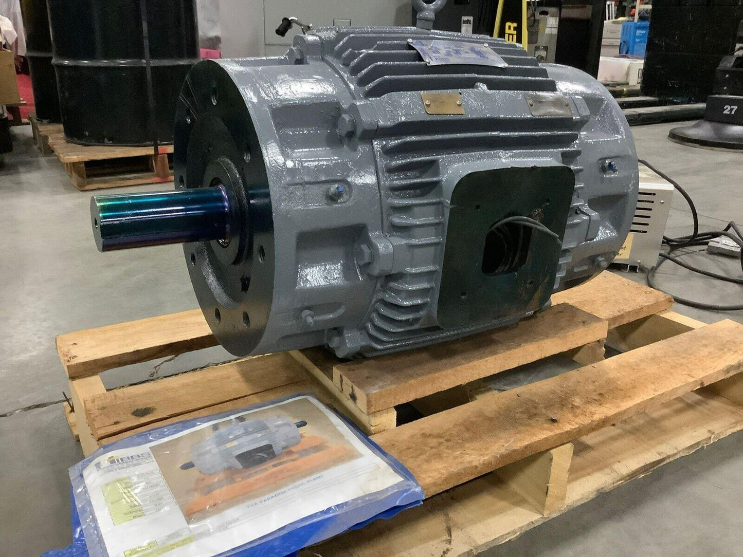 UNUSED LOUIS ALLIS MOTOR MODEL 2K47246001 7.5 HP 230/460 VOLTS 800 RPM 60HZ