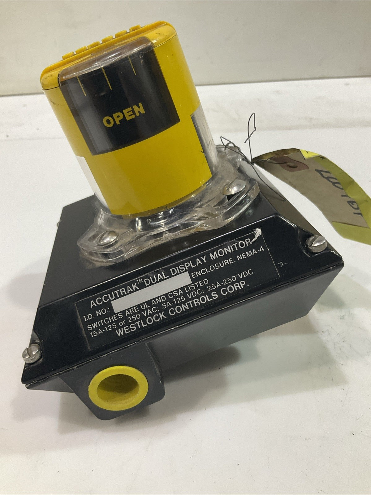 ACCUTRACK   2004BY DUAL DISPLAY  MOTOR SWITCH  T2M