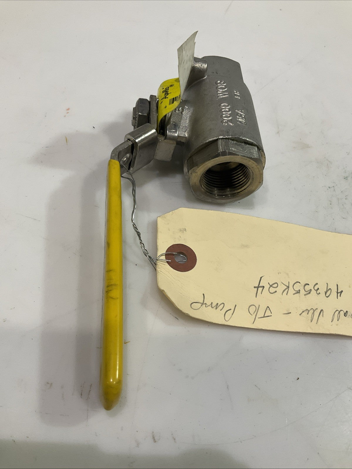 APPOLLO  76-104-27   BALL  VALVE   3/4 SS-JOP   T2M
