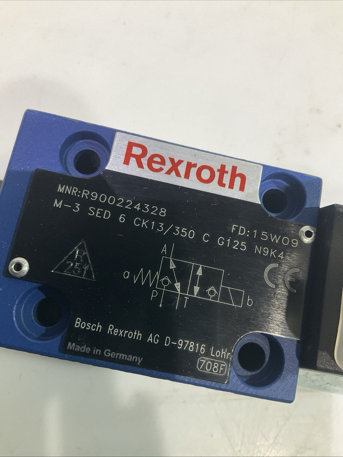 REXROTH   M-3 SED 6 CK13/350-C-G125 N9K4  SOLENOID  DIRECTIONAL  VALVE  T2M