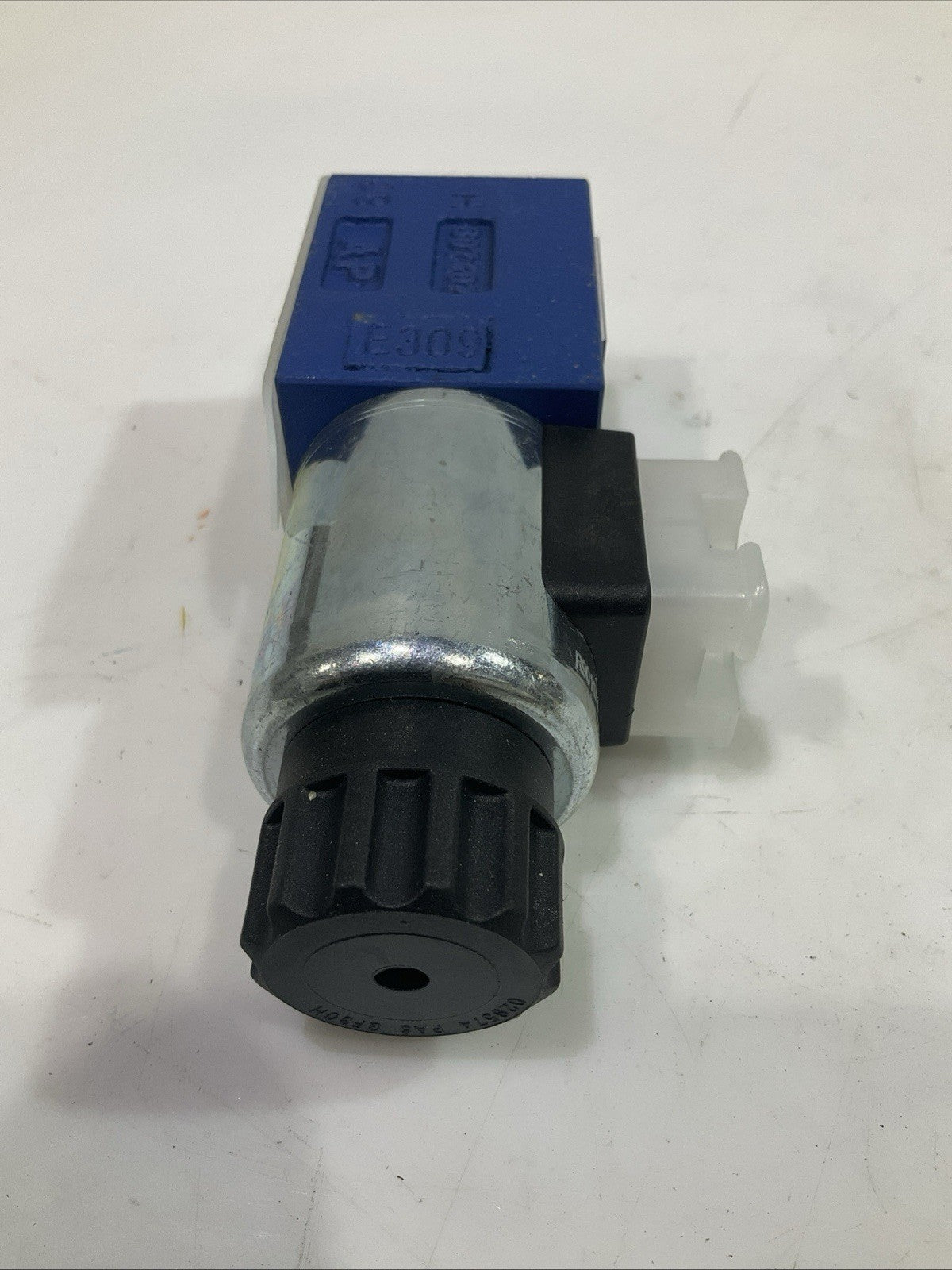 REXROTH   M-3 SED 6 CK13/350-C-G125 N9K4  SOLENOID  DIRECTIONAL  VALVE  T2M