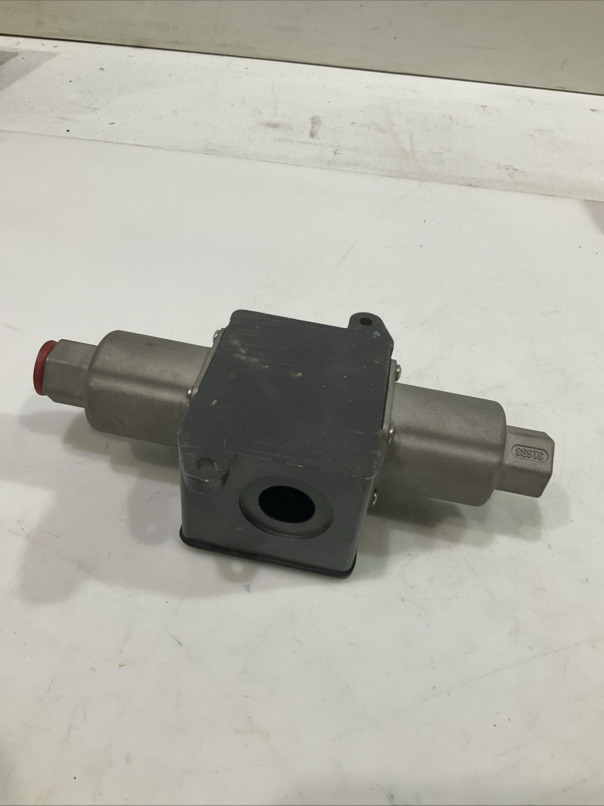 UNITED ELECTRIC CONTROL  J21K-S127  SERIES DIFFERENTIAL PRESSURE SWITCH  T2M