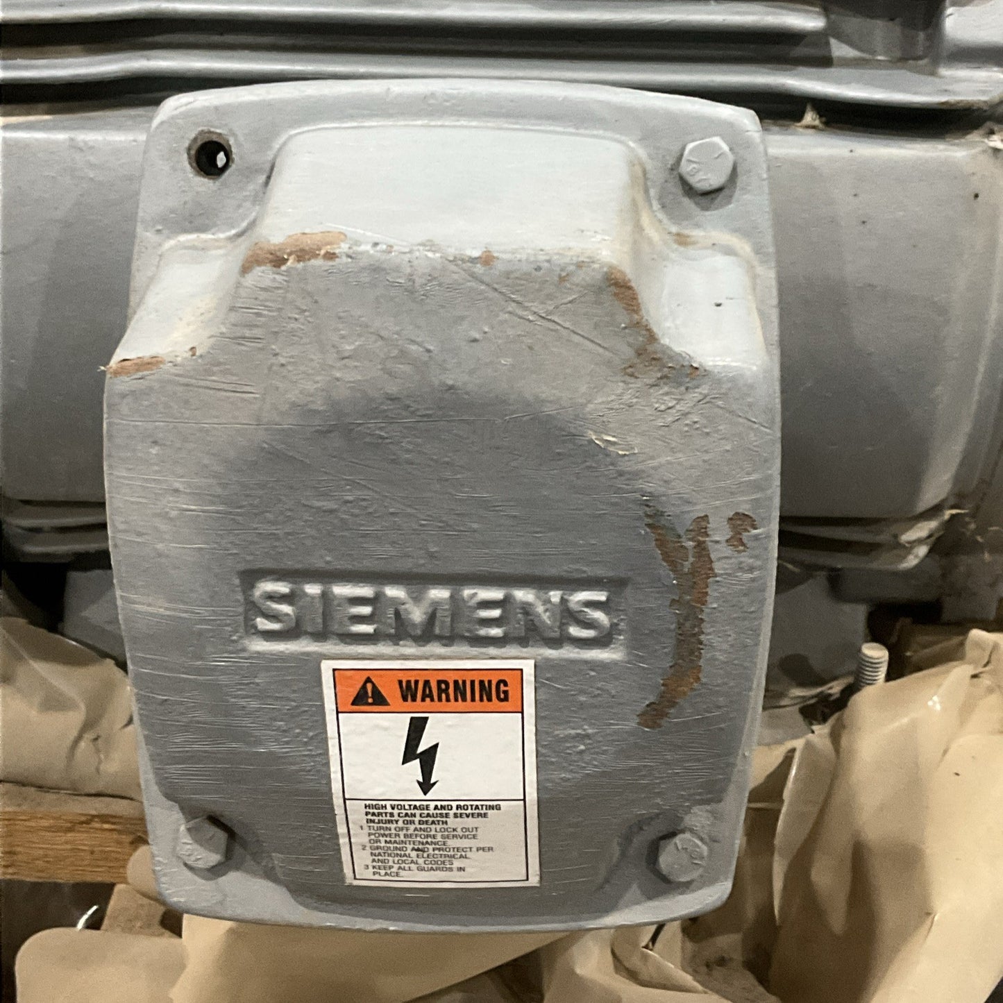 SIEMENS HIGH EFFICIENCY MOTOR TYPE SD10 3PH 20HP 1755 RPM T2M