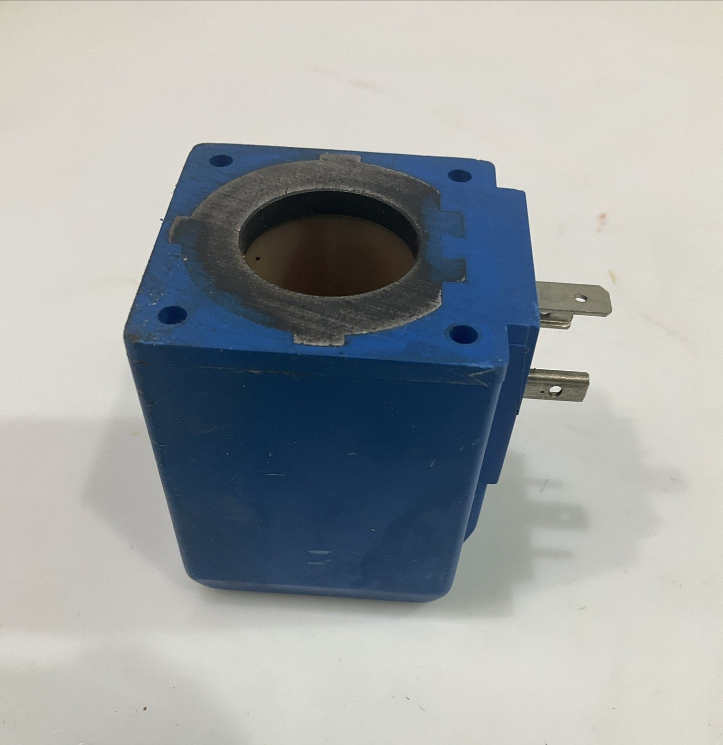 VICKERS  865885   VALVE  COIL   UDP  125DC  T2M