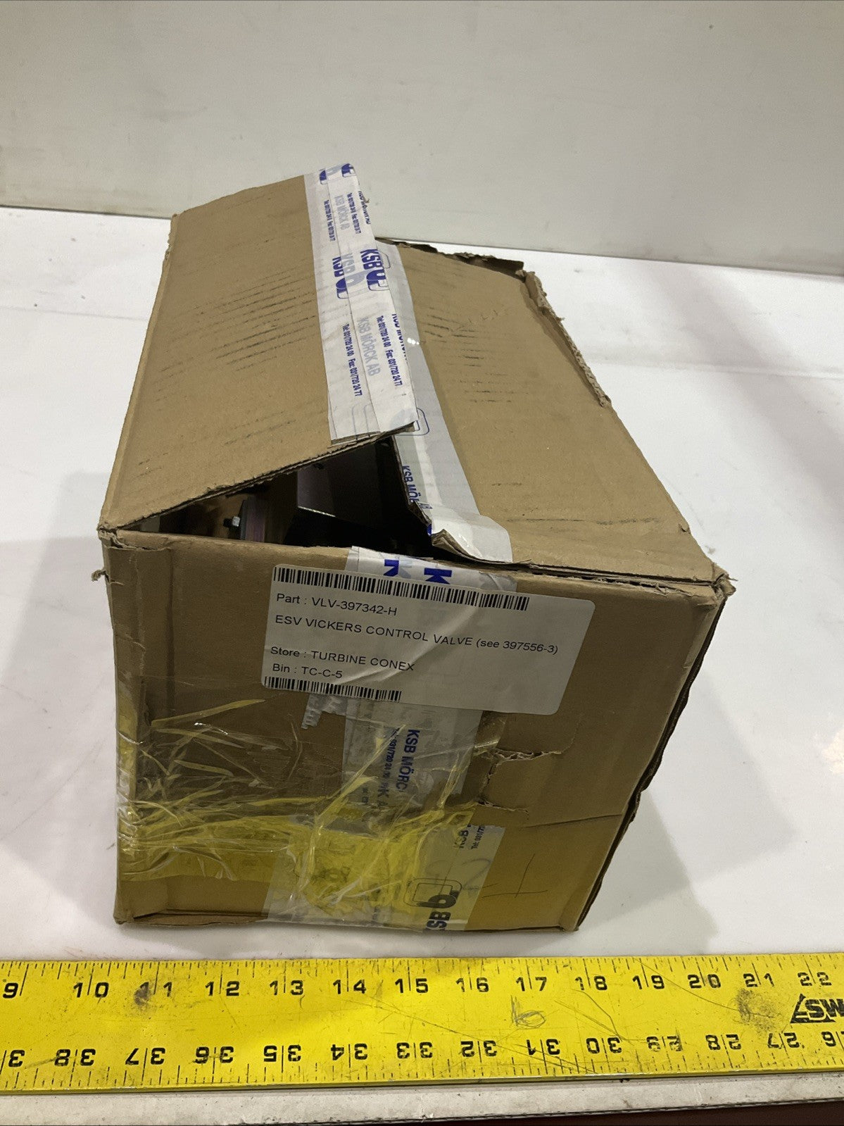 EATON-VICKERS  DG3V-3-2N-7-B-60 / F3-DG4VP-3-105C-VMU-DP-10 HYDRAULIC VALVE  T2M