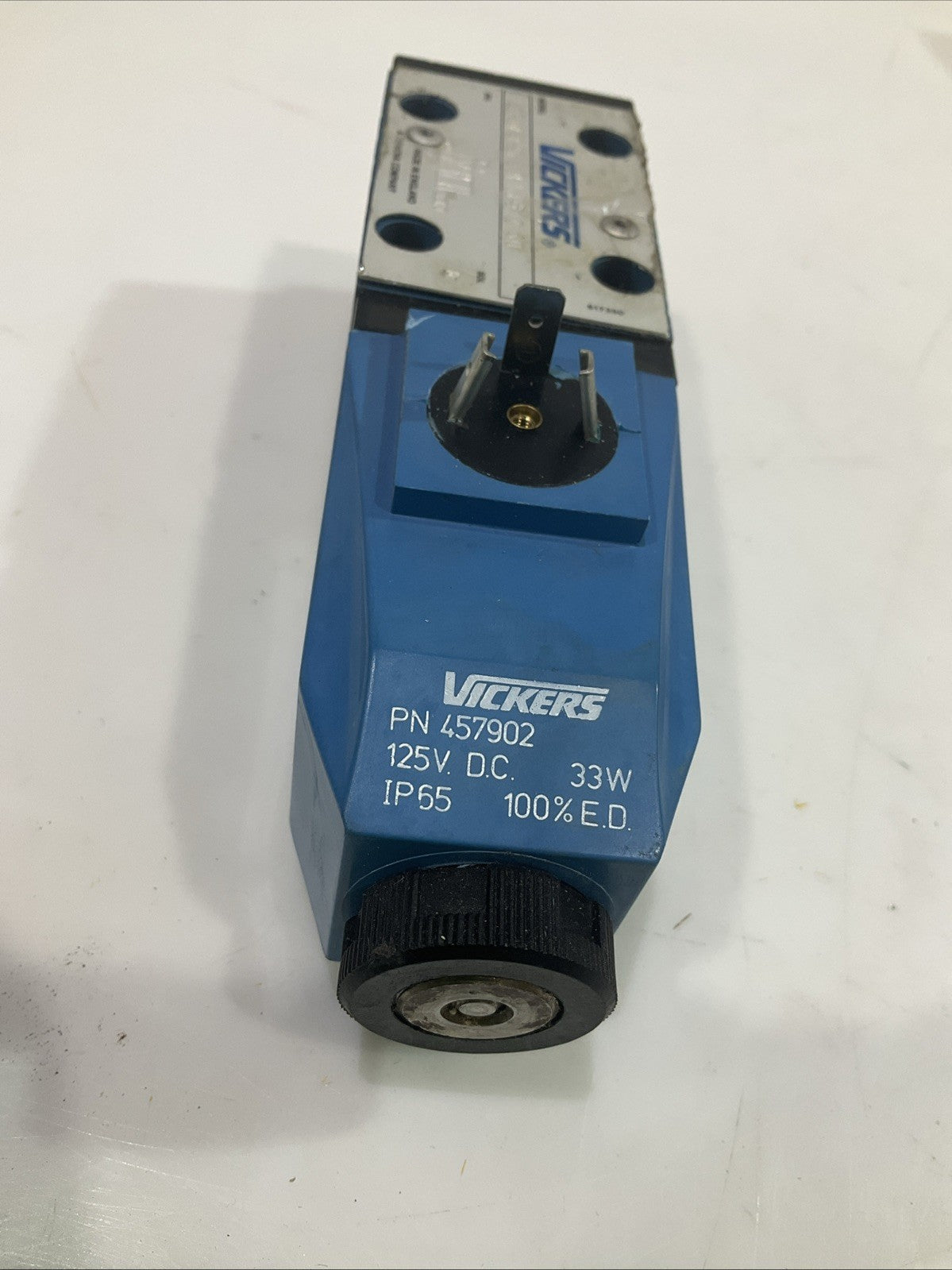 VICKERS  DG4V-3-2AL-M-UDB-7-30 HYDRAULIC DIRECTIONAL VALVE  T2M