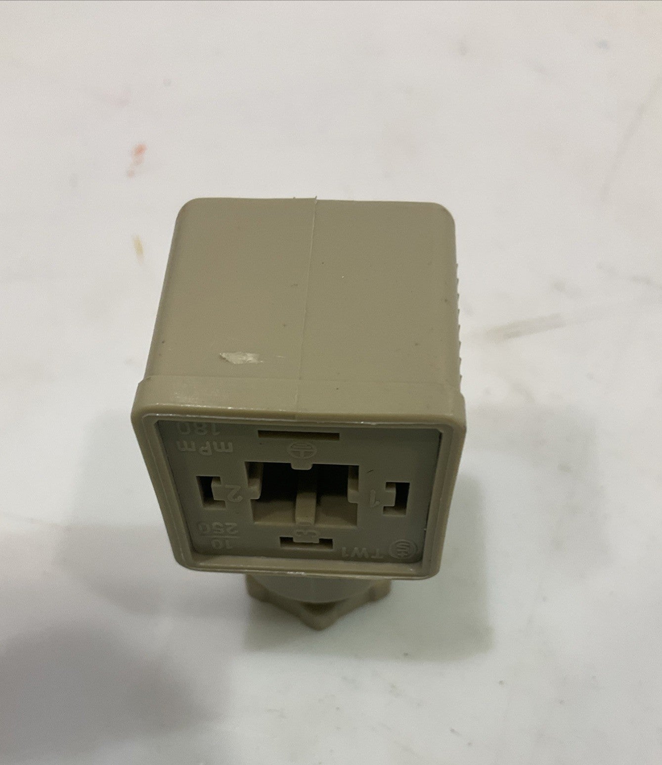 VICKERS  710775 CONNECTOR  PLUG SOLENOID VALVE  T2M