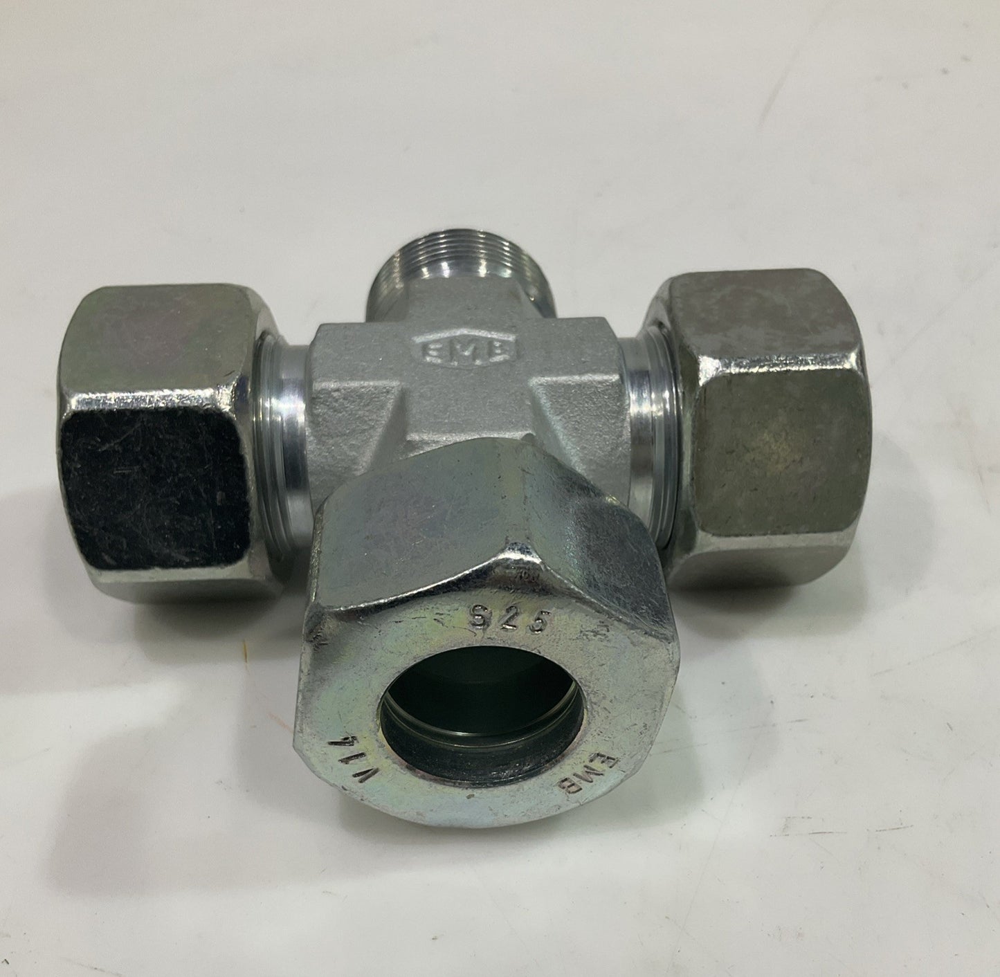 SIEMENS  T6882-807  TURBINE  CONEX CROSS  CONNECTOR  T2M