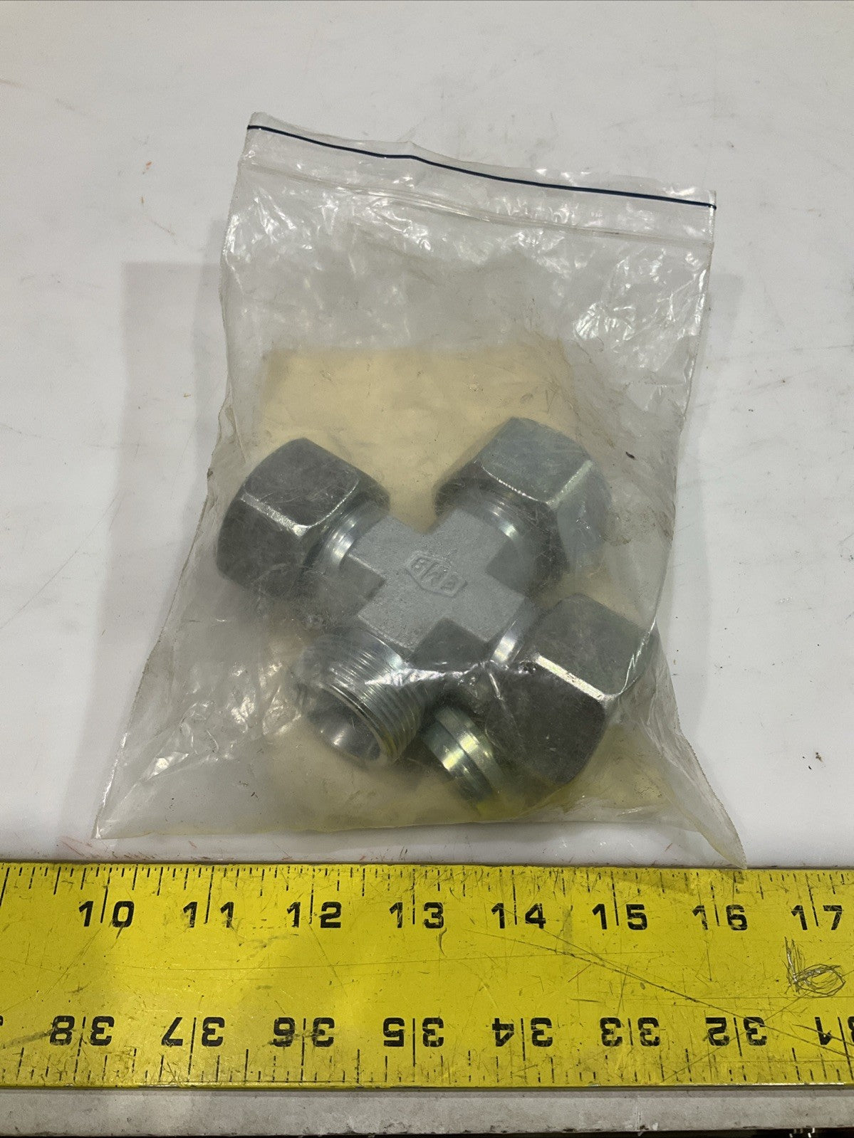 SIEMENS  T6882-807  TURBINE  CONEX CROSS  CONNECTOR  T2M