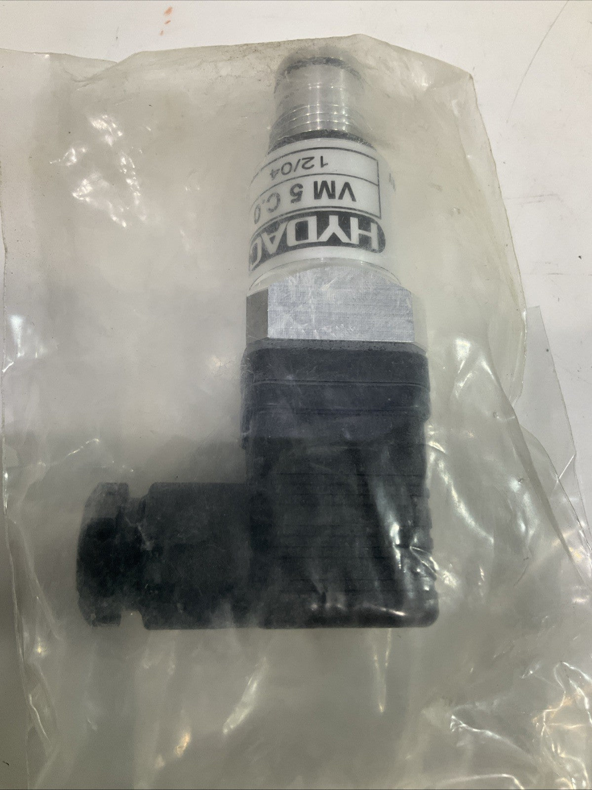 HYDAC   VM5C.0  CLOGGING  INDICATOR  PRESSURE SWITCH  T2M