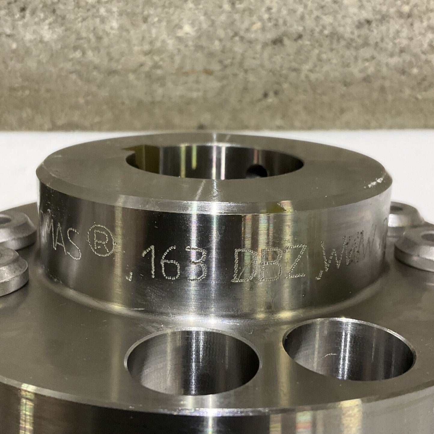 REXNORD THOMAS 216108 163.DBZ.HUB SB 1.38 COUPLING HUB 678