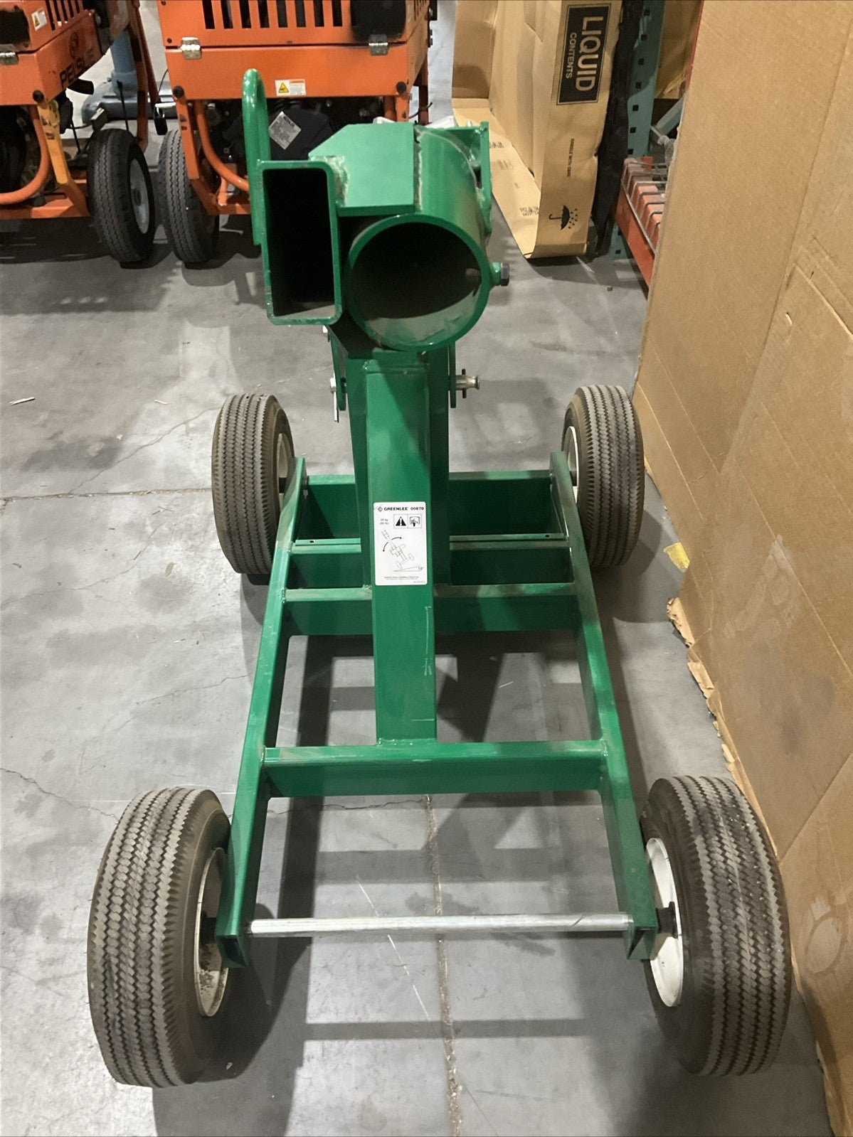 GREENLEE TUGGER 00870 WITH PULLER MOUNT 11145, AND BOOM ADAPTOR 00871 T2M