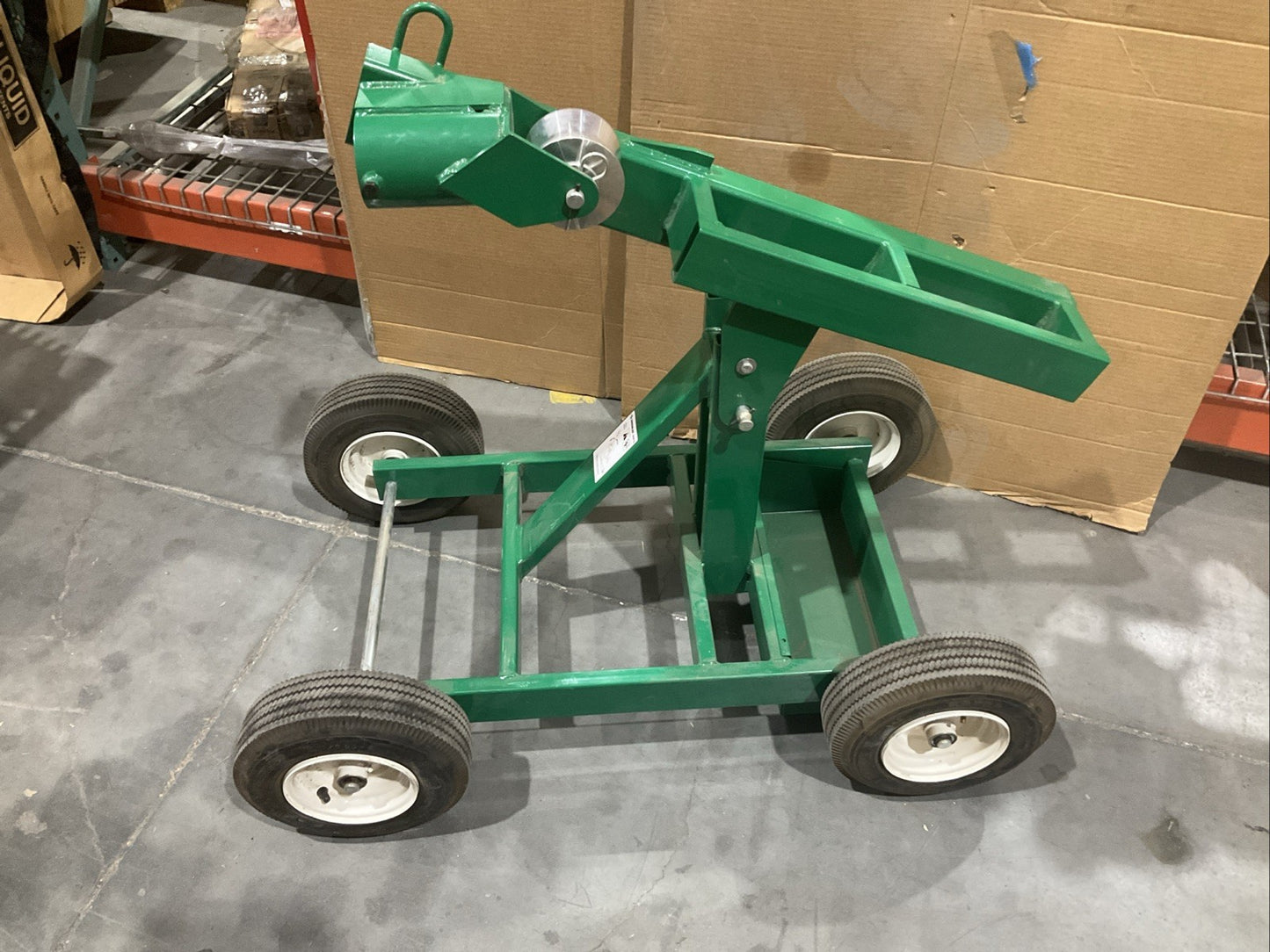 GREENLEE TUGGER 00870 WITH PULLER MOUNT 11145, AND BOOM ADAPTOR 00871 T2M