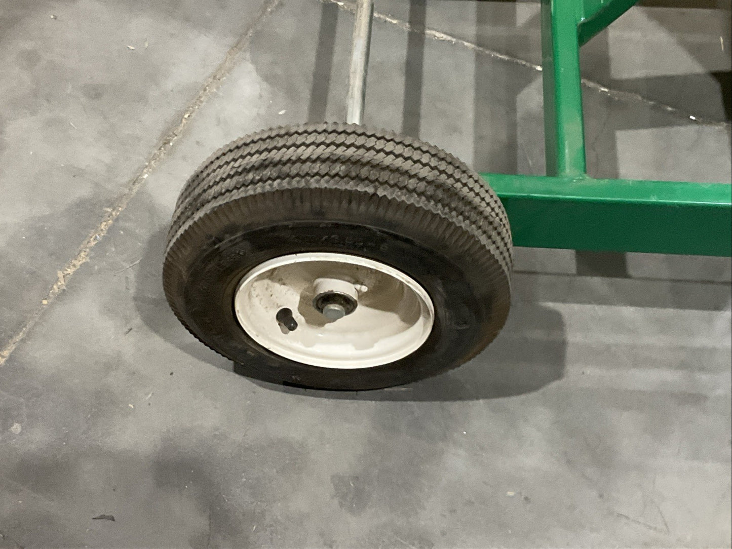 GREENLEE TUGGER 00870 WITH PULLER MOUNT 11145, AND BOOM ADAPTOR 00871 T2M