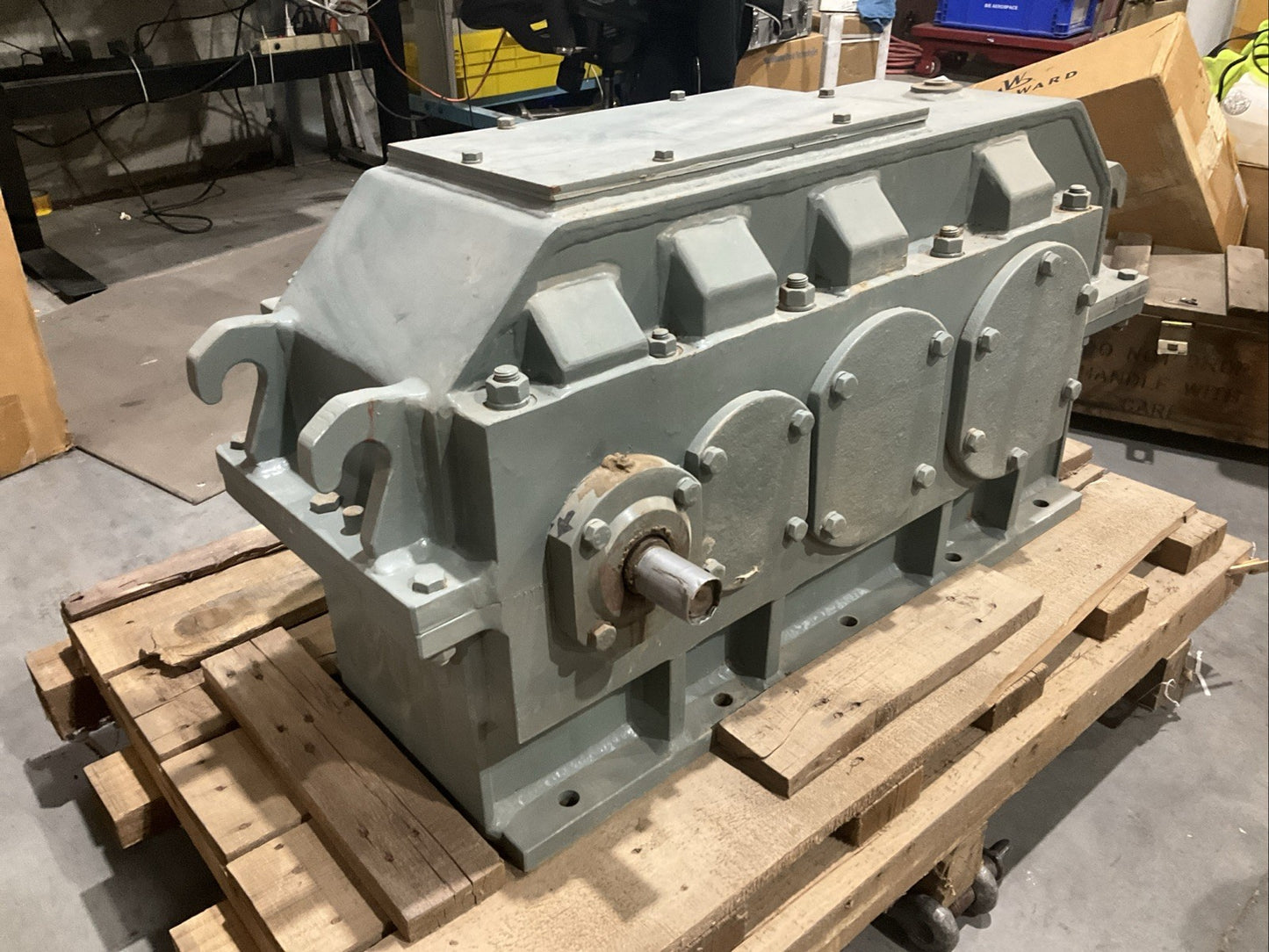 D.D. JAMES CHG-H-223-BM-RL GEARBOX MOTOR H223-CT 1750RPM 60HP RATIO 44.33:1 T2M