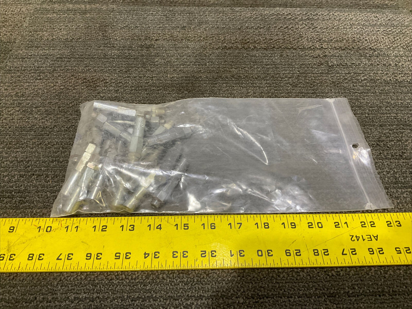 LUBRIQUIP 509-931-040 RESET INDICATOR 444 LOT OF 21