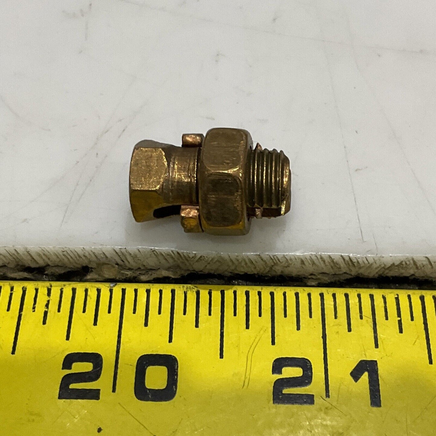 THOMAS & BETTS 2.5-10 10-6 SPLIT BOLT CABLE CONNECTOR LOT OF 21 373