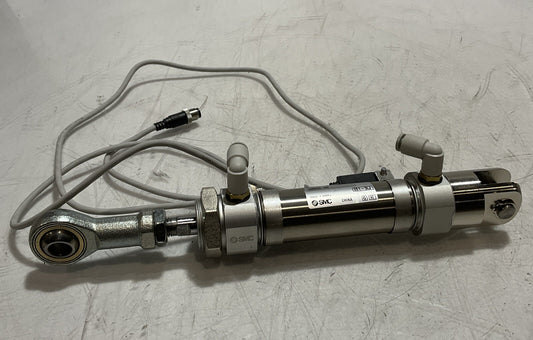 SMC  CDM2D25-50Z  PNEUMATIC  AIR CYLINDER  U3S