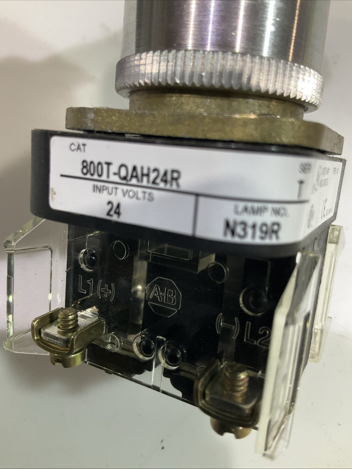 A.B  ALLEN-BRADLEY  800T-QAH24R  PUSH  BUTTON - 24 VOLT  VILLUM-HYD TRIP  T2M