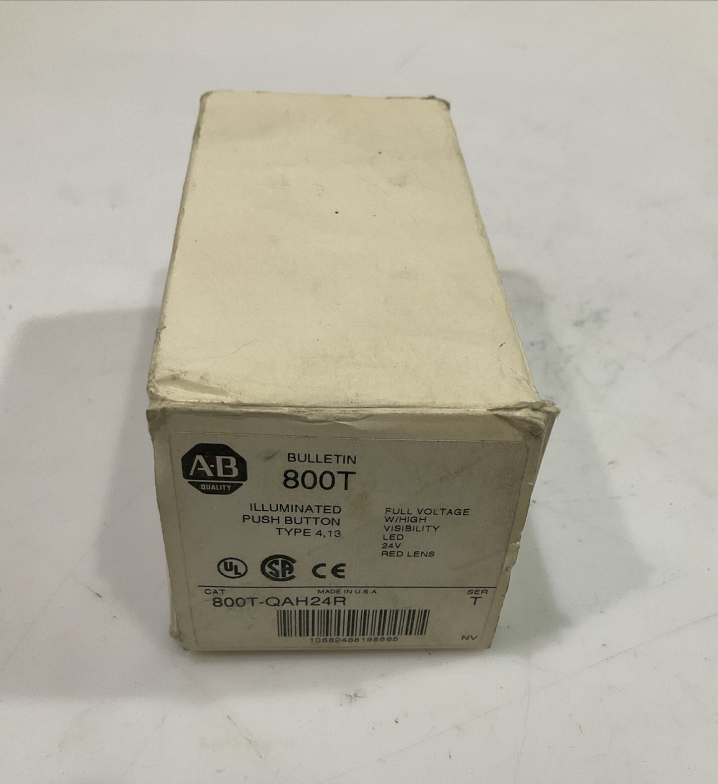 A.B  ALLEN-BRADLEY  800T-QAH24R  PUSH  BUTTON - 24 VOLT  VILLUM-HYD TRIP  T2M