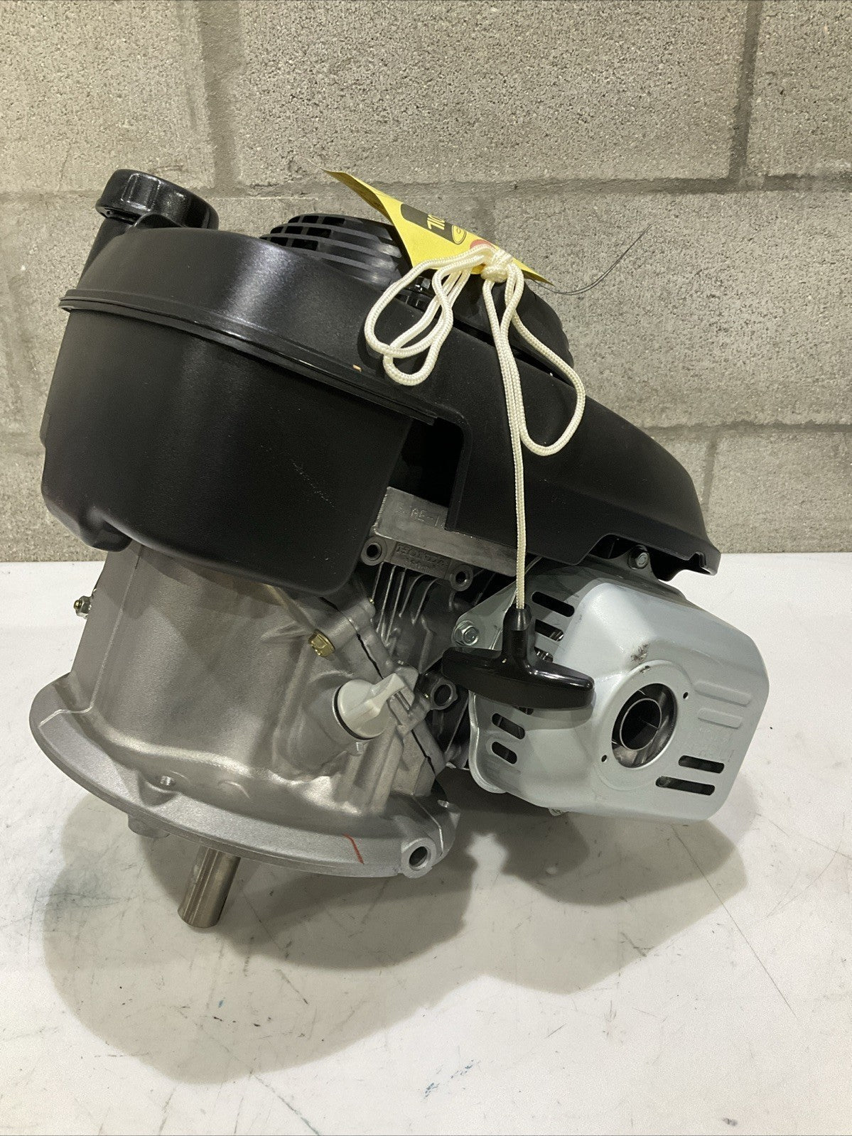 HONDA GCV160 5.5 ENGINE XHNXS.1611AA GJAE-1886170 4-STROKE SINGLE CYLINDER RM6