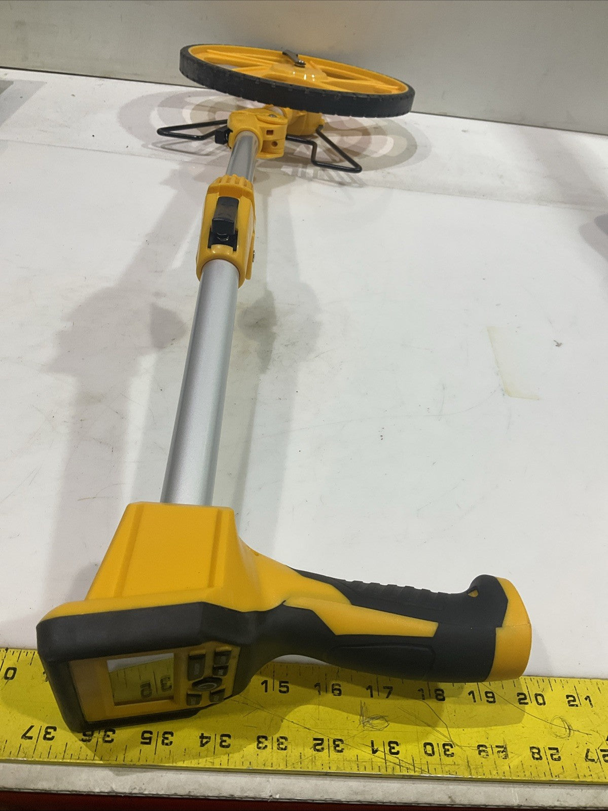 ZOZEN  MEASURING WHEEL  MAX  10000FT/M DOUBLE FOLDED MEASURING  WHEEL  T2M